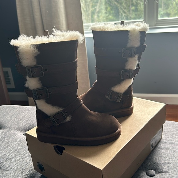 Ugg boots - Picture 1 of 6